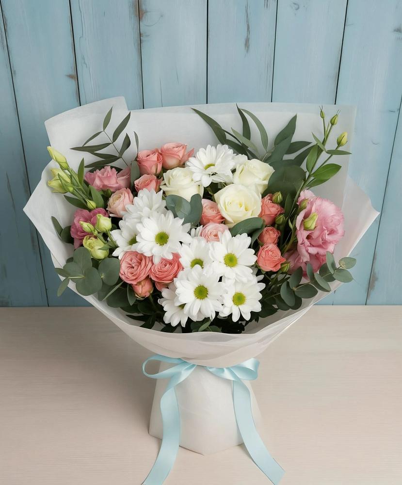 Букет цветов из: Розы, Лизиантусы и Хризантемы в Крапивна