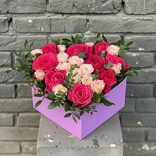 Цветочная композиция из Розы в коробке в Крапивна