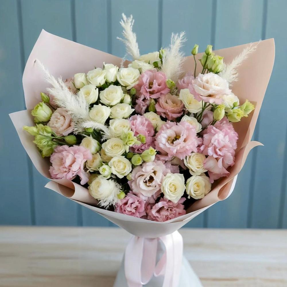 Букет цветов из: Альстромерии и Розы в Крапивна