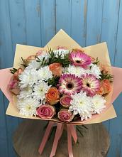 Букет цветов из:  Розы, Герберы и Хризантемы в Крапивна