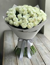 Букет 35 Белых роз в Крапивна