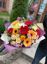 Букет цветов из:  Герберы, Ромашки, Хризантемы, Розы и Подсолнухи #REPLACE_PRED# Крапивна