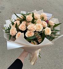 Букет Кремовые розы Латте в Крапивна