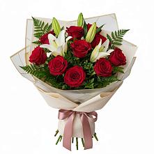 Букет цветов из:  Лилии и Розы в Крапивна