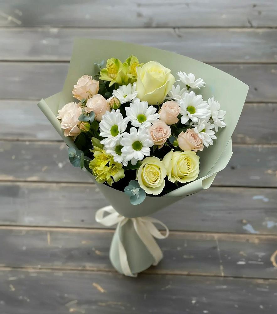 Букет цветов из: Альстромерии, Розы и Хризантемы в Крапивна