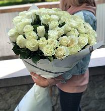 Букет 35 Белых роз #REPLACE_PRED# Крапивна