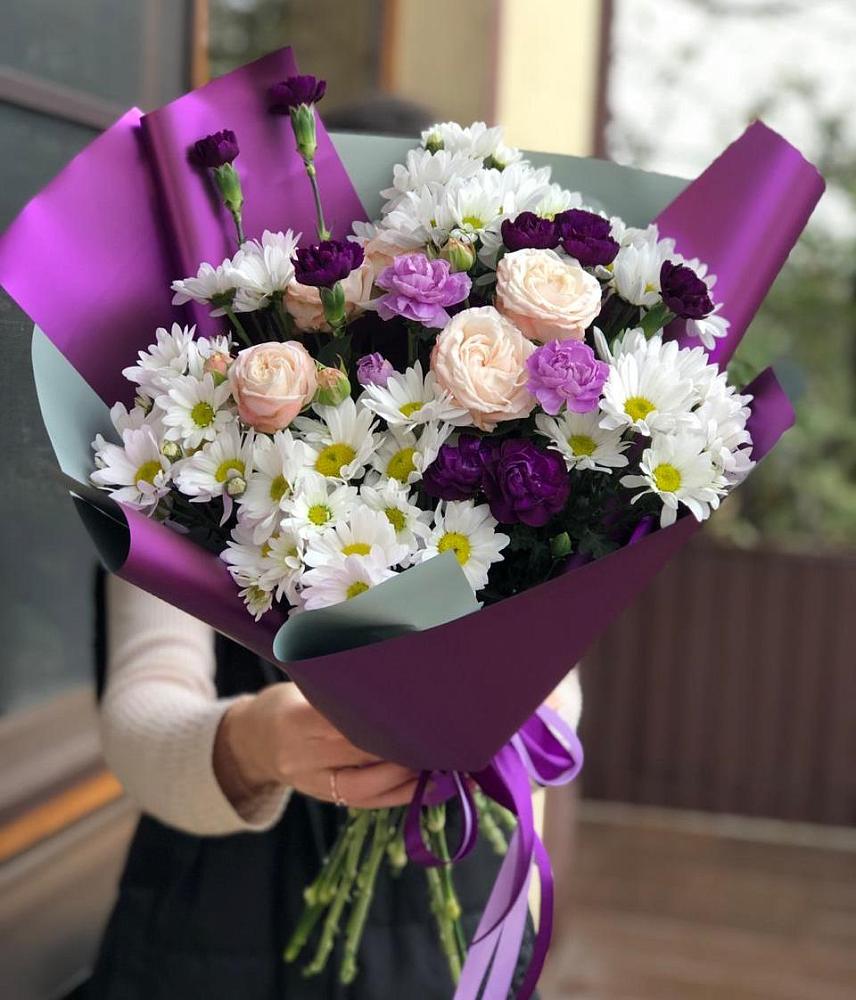 Букет цветов из: Хризантемы, Гвоздики и Розы в Крапивна