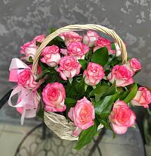 Цветочная композиция из Розы в корзине #REPLACE_PRED# Крапивна