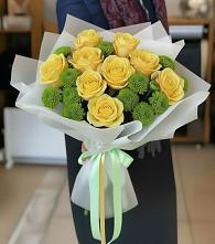 Букет цветов из:  Хризантемы и Розы в Крапивна