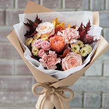 Букет цветов из:  Гвоздики, Хризантемы и Розы в Крапивна